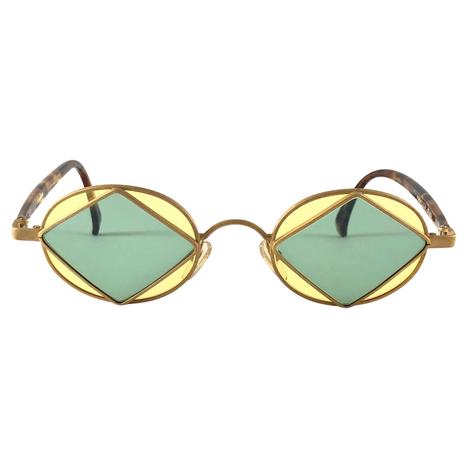 New Vintage Montana M654 Gold Handmade in France Sunglasses 1990 en vente
