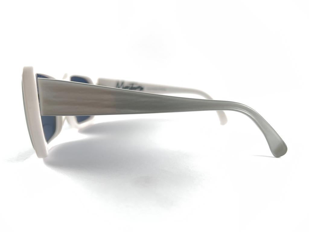 Nouvelles lunettes de soleil vintage Montana blanches 5596 fabriquées à la main en France, années 1980 en vente 1