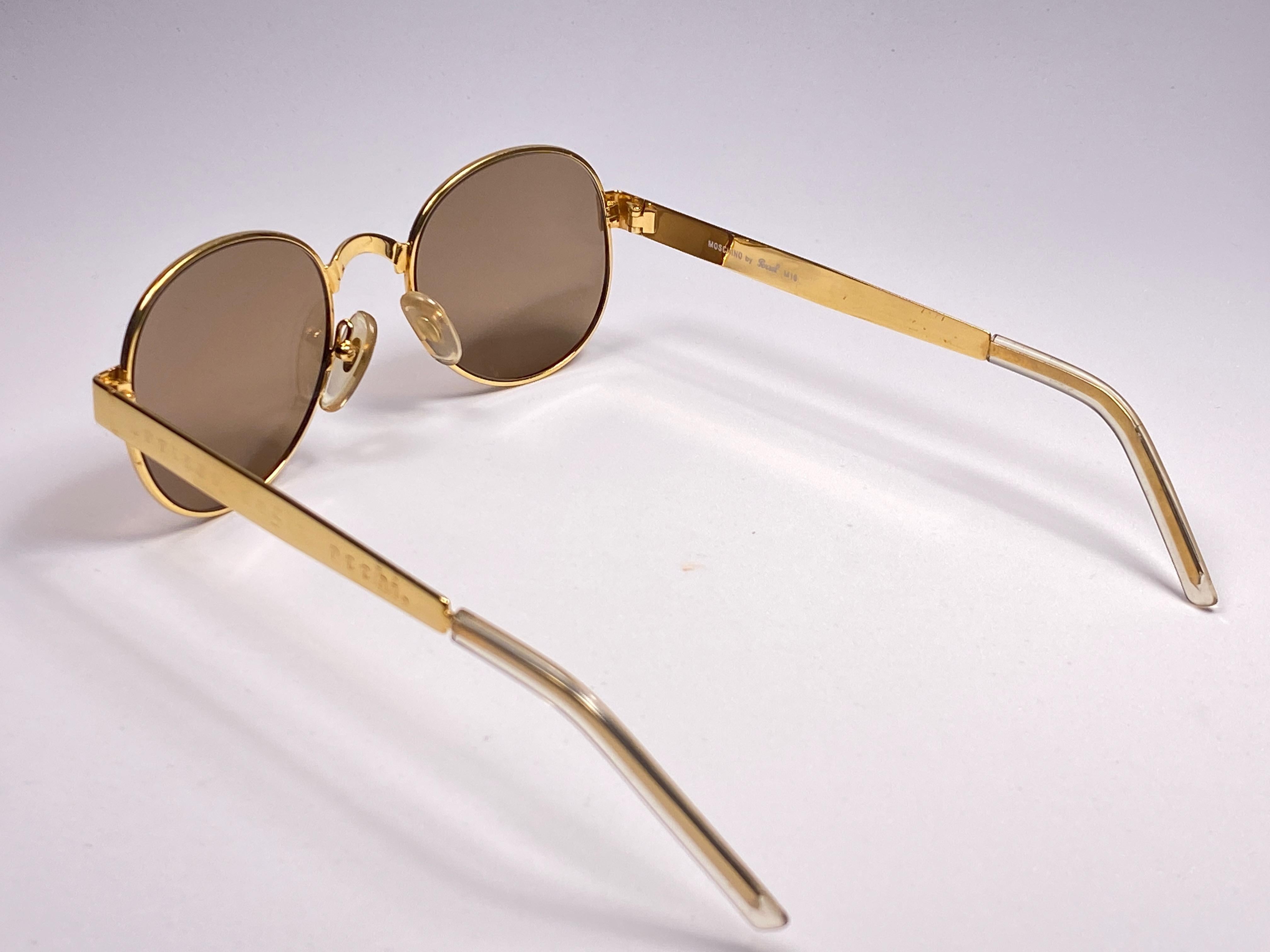 Nouveau Vintage Moschino par Persol M16 