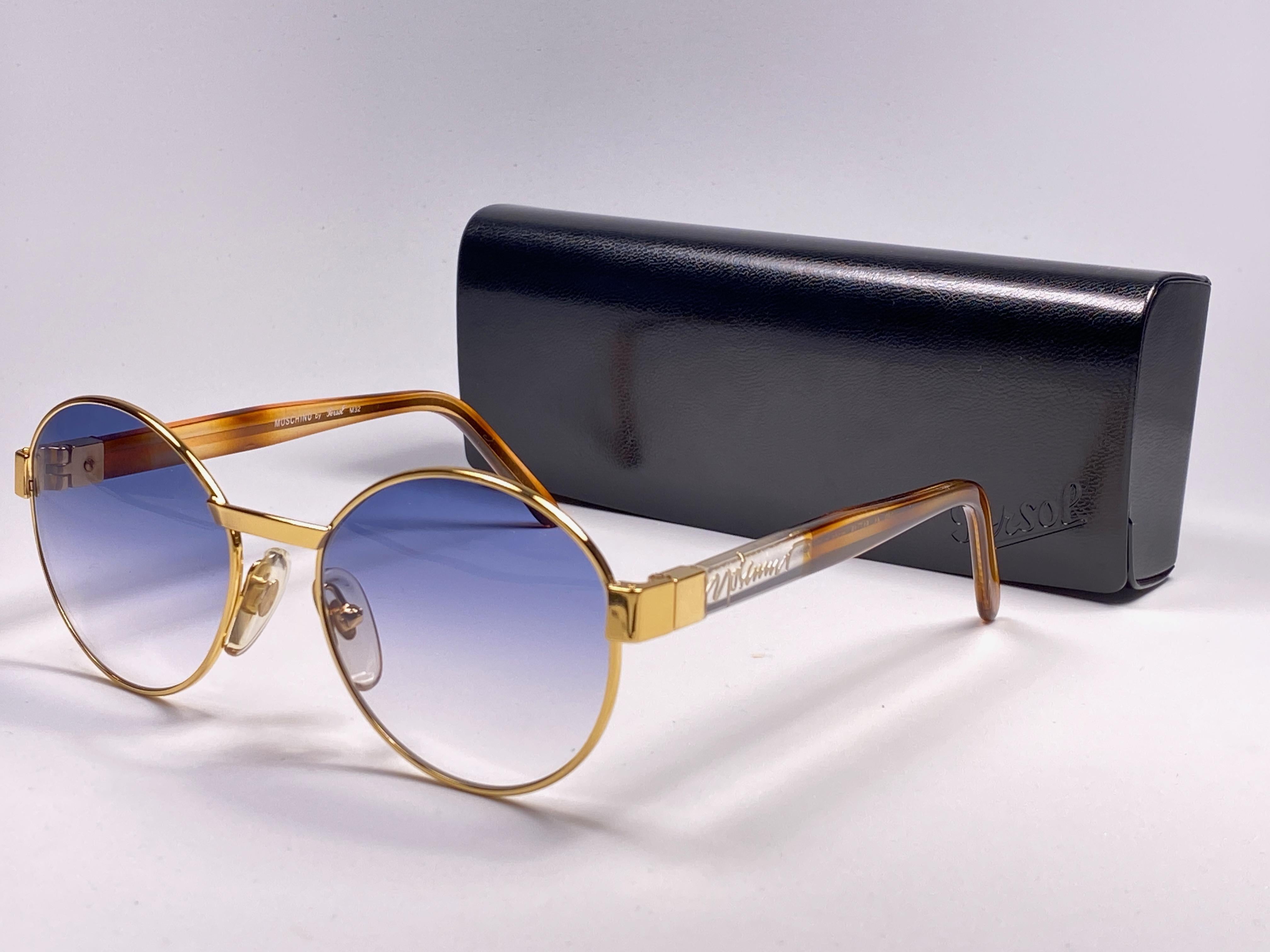 Neu Vintage Moschino von Persol M32 Rahmen Medium Runde Gold-Sonnenbrille  im Zustand „Neu“ im Angebot in Baleares, Baleares