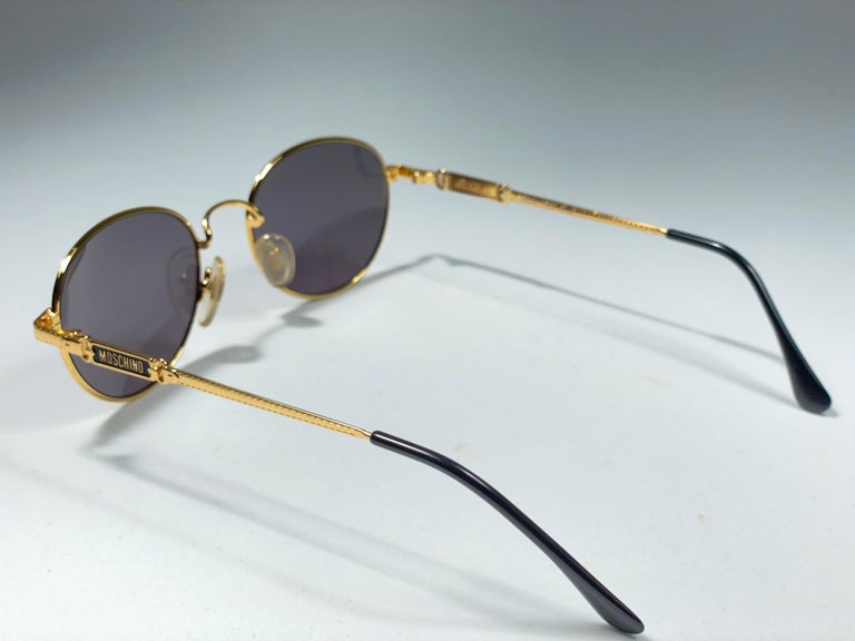 New Vintage Moschino By Persol MM39 Frame Medium Oval Gold Sunglasses ...