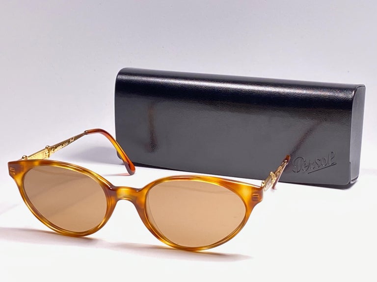 New Vintage Moschino By Persol Tortoise MF963 Cat Eye Sunglasses Made ...