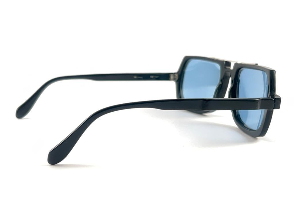 New Vintage Neostyle Techno Black Light Lens Sunglasses, 1990  In New Condition For Sale In Baleares, Baleares