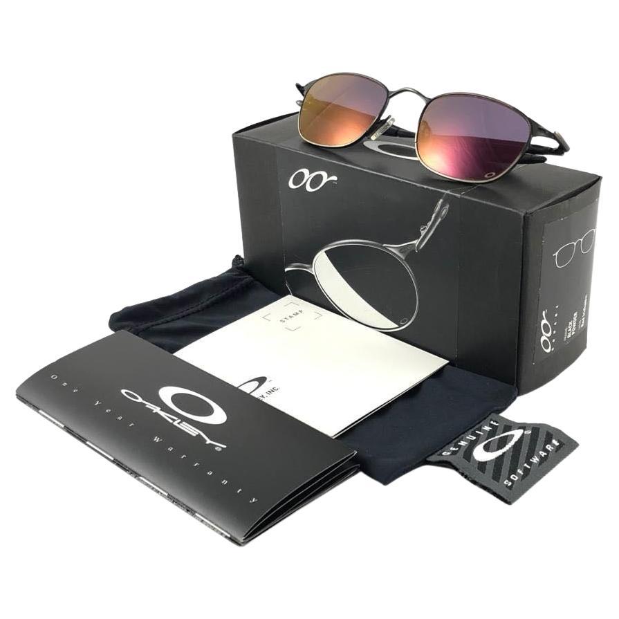 New Vintage Oakley 00 Square Black Powder Red Iridium Lens 2001 Sunglasses  For Sale