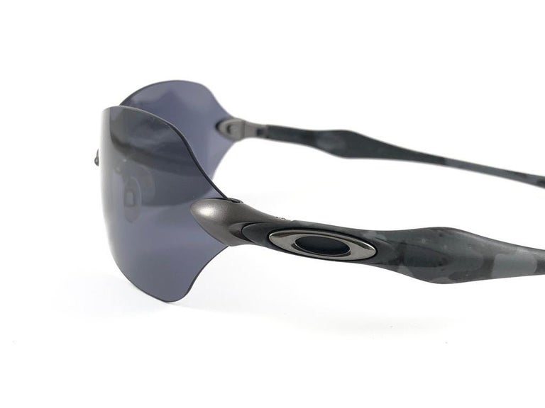 New Vintage Oakley Dartboard Night Camo Black Iridium Lens 2004