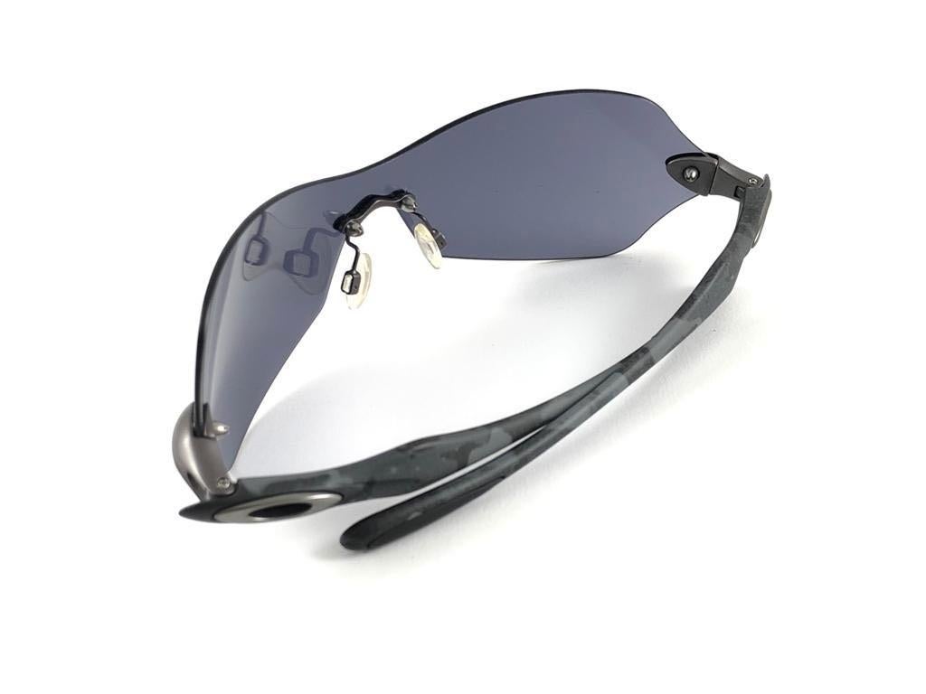 oakley dartboard sunglasses