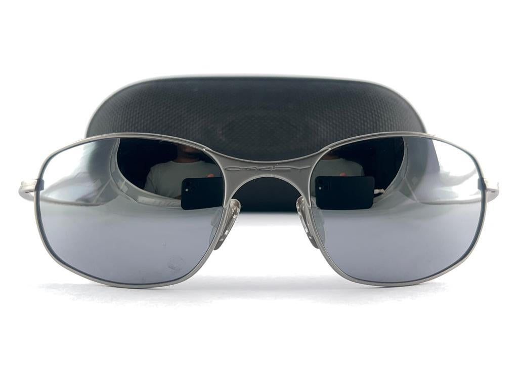 New Vintage Oakley E Wire Grey Iridium Lens 2001 Sunglasses  12