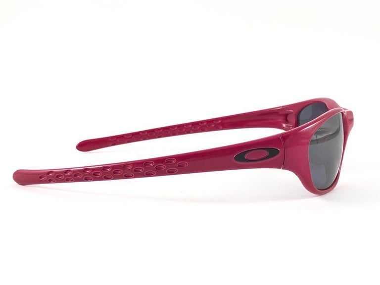 New Vintage Oakley Fives 2.0 Raspberry Black Iridium 2001 Sunglasses at  1stDibs