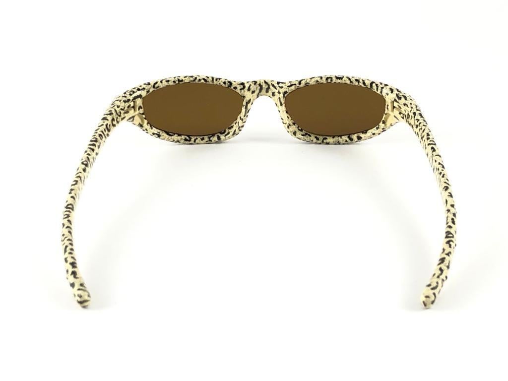 New Vintage Oakley Four Cheetah Gold Iridium 2000 Sunglasses 5