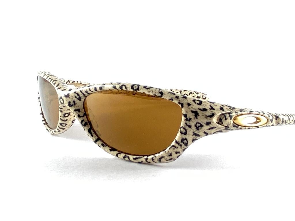 Nuevas gafas de sol vintage Oakley Four Cheetah Gold Iridium 2000 9