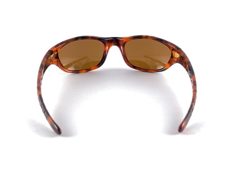 New Vintage Oakley Frog Skin Tortoise 1995 Sunglasses For New Vintage Oakley Frog Skin Tortoise 1995 Sunglasses For