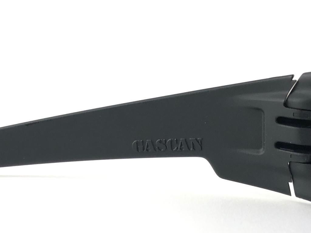 New Vintage Oakley GASCAN Matte Black 2005 Sunglasses 3