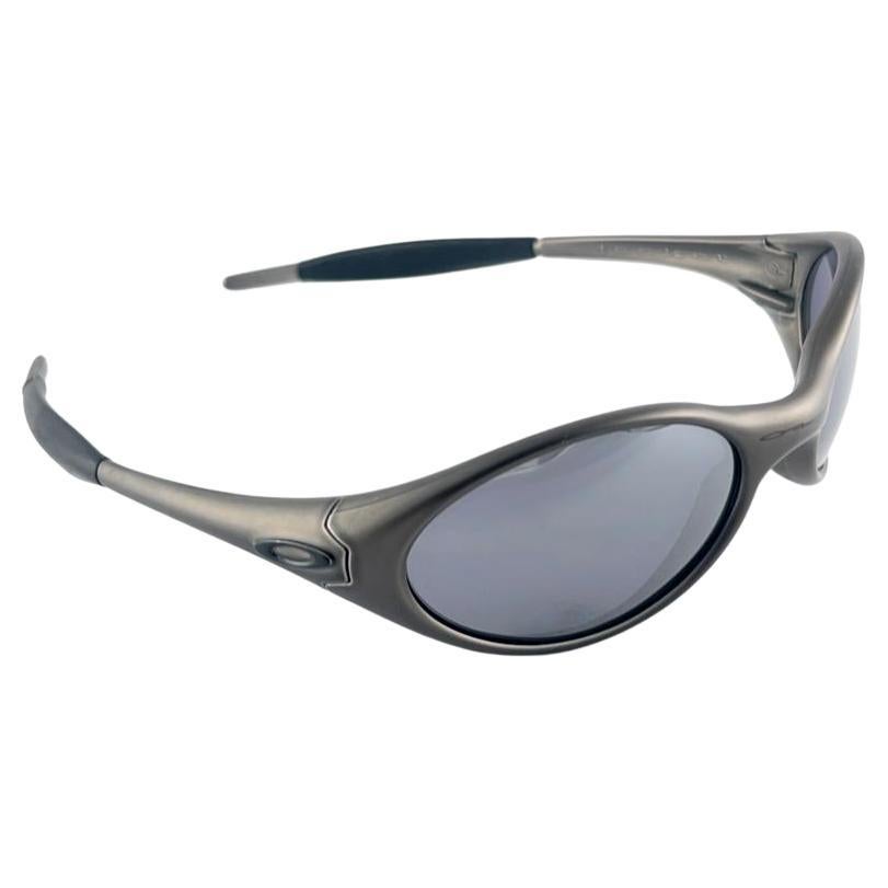 New Vintage Oakley Jacket Matte Silver 1995 Sunglasses 