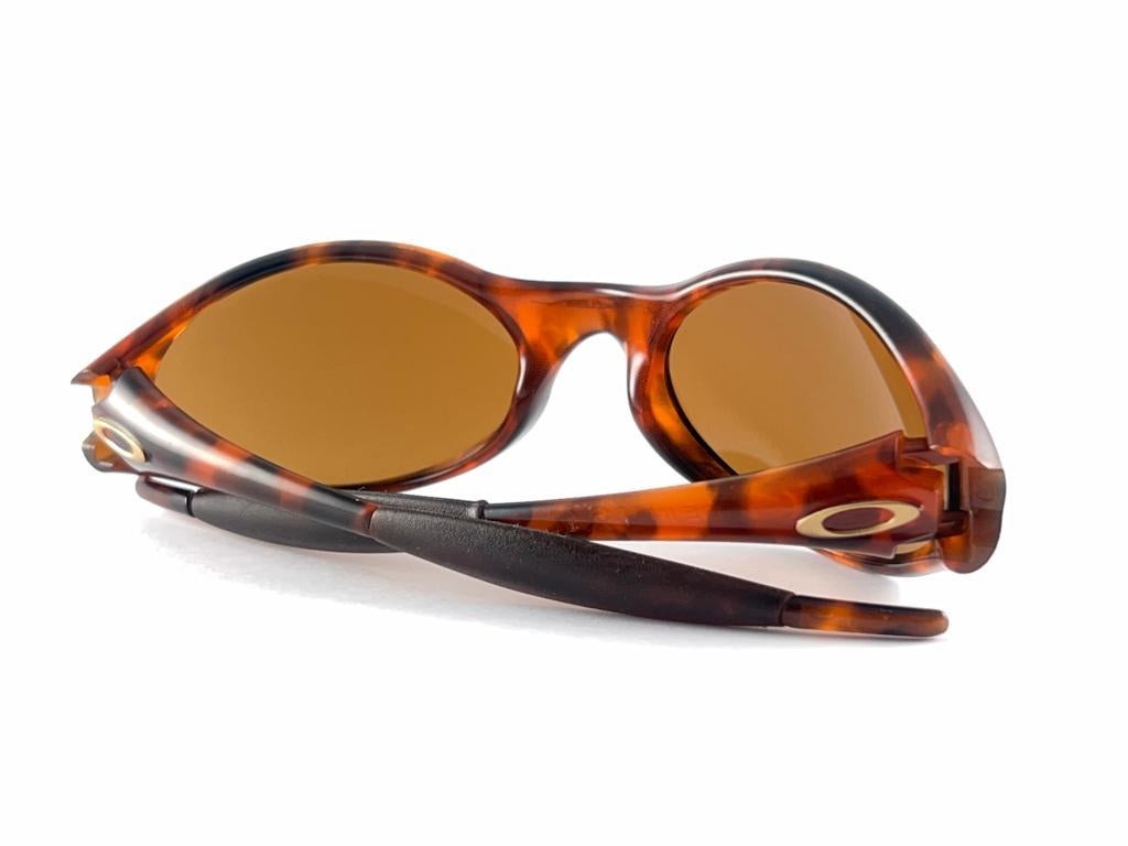 Women's or Men's New Vintage Oakley Jacket Tortoise 1995 Sunglasses 