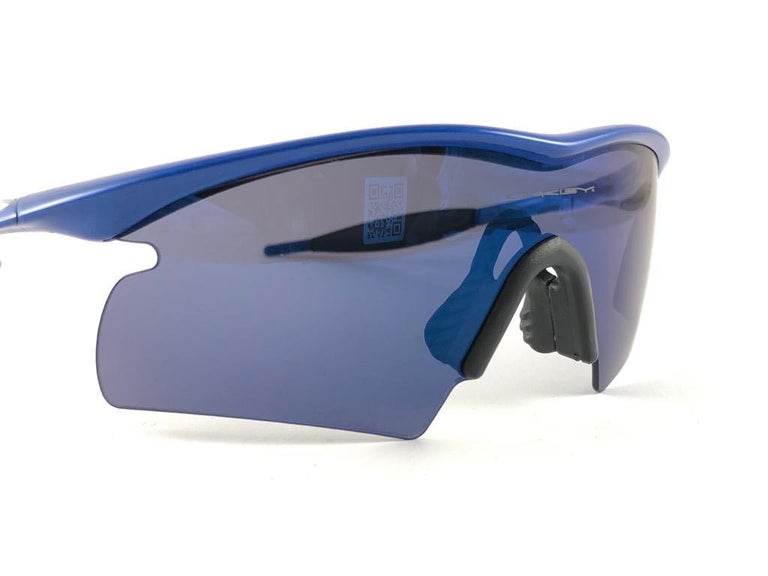 New Vintage Oakley M Frame Blue Iridium Lens 1999 Sunglasses at