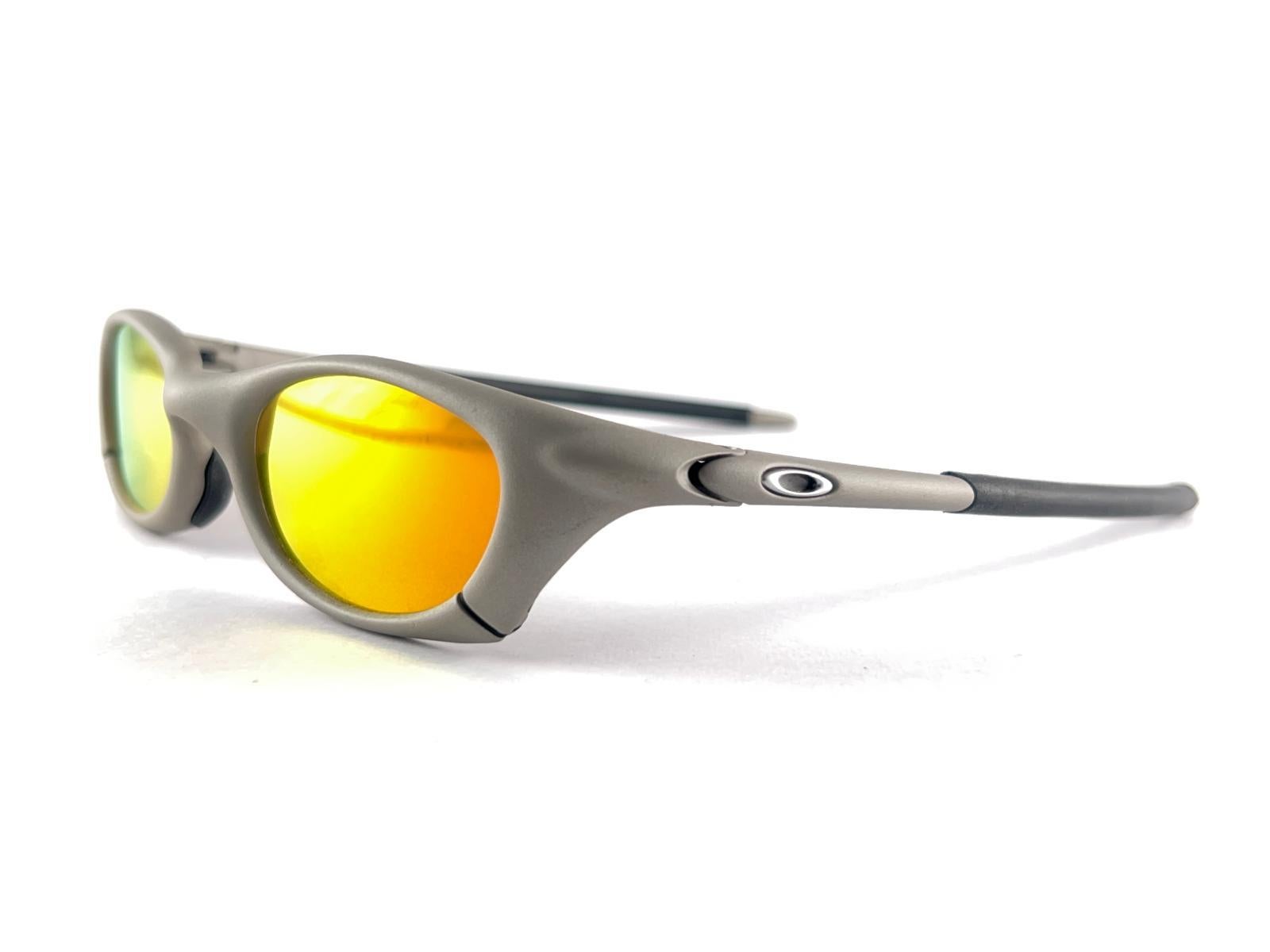 Women's or Men's New Vintage Oakley Magnesium Mag Four S Plasma Spring Hinges 1990'S Made In Usa For Sale