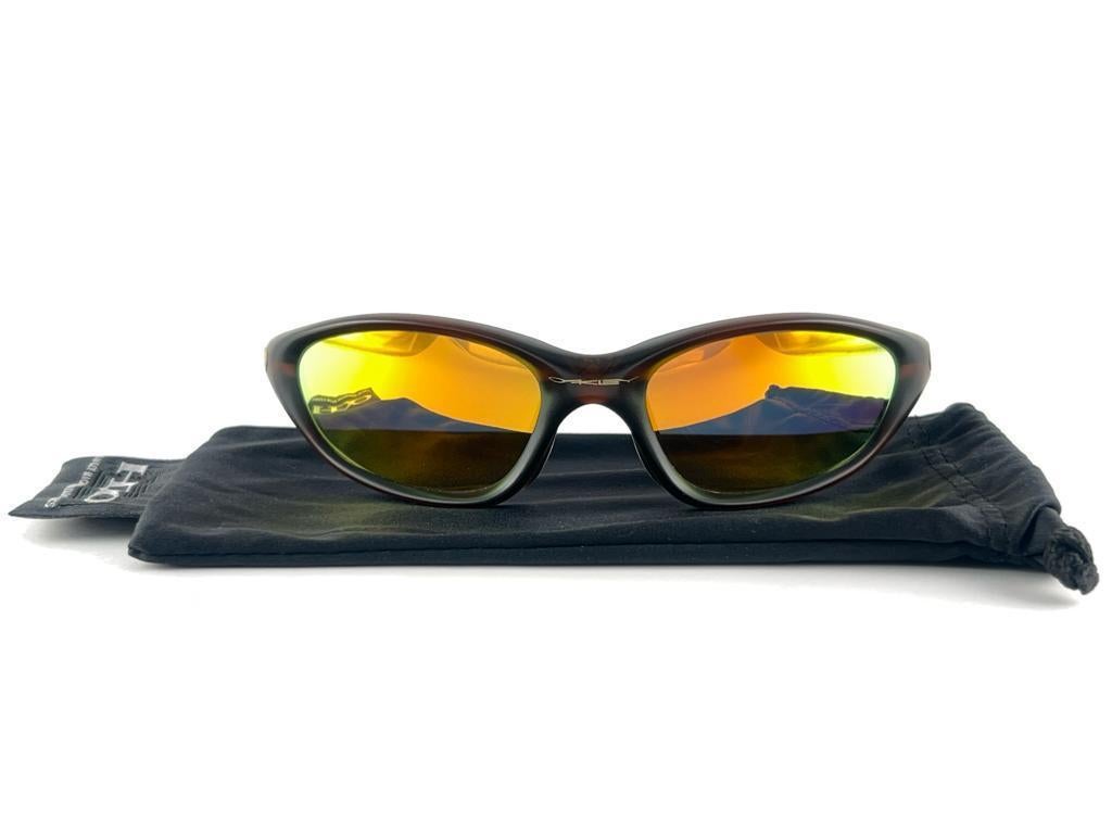New Vintage Oakley Minute Black Matte Mirrored Lens 1999 Sunglasses  For Sale 8