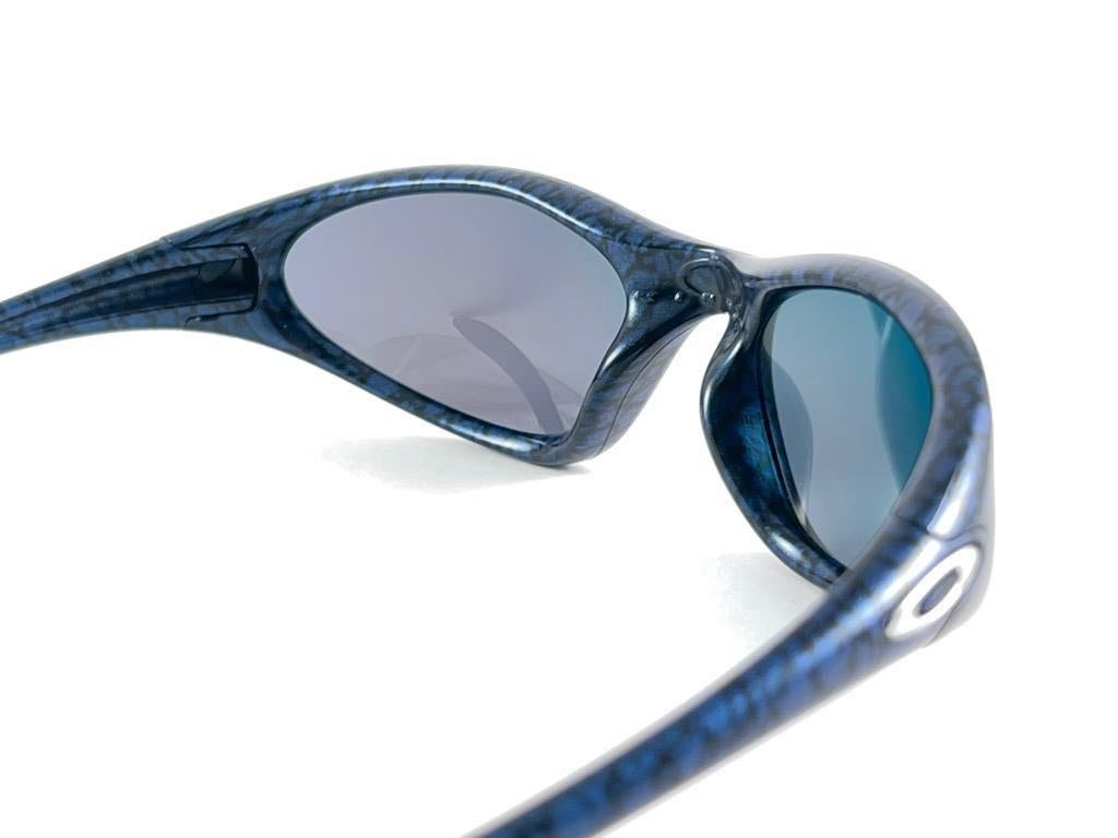 2000s oakley sunglasses