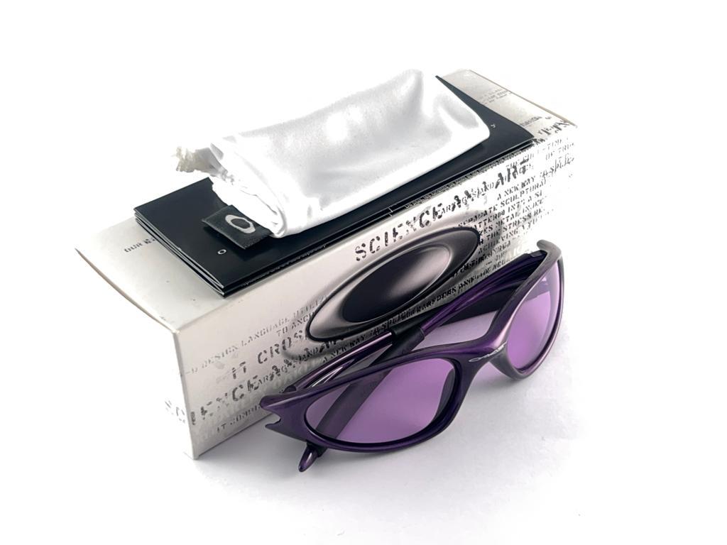 New Vintage Oakley Minute Purple Lens 1999 Sunglasses  For Sale 7