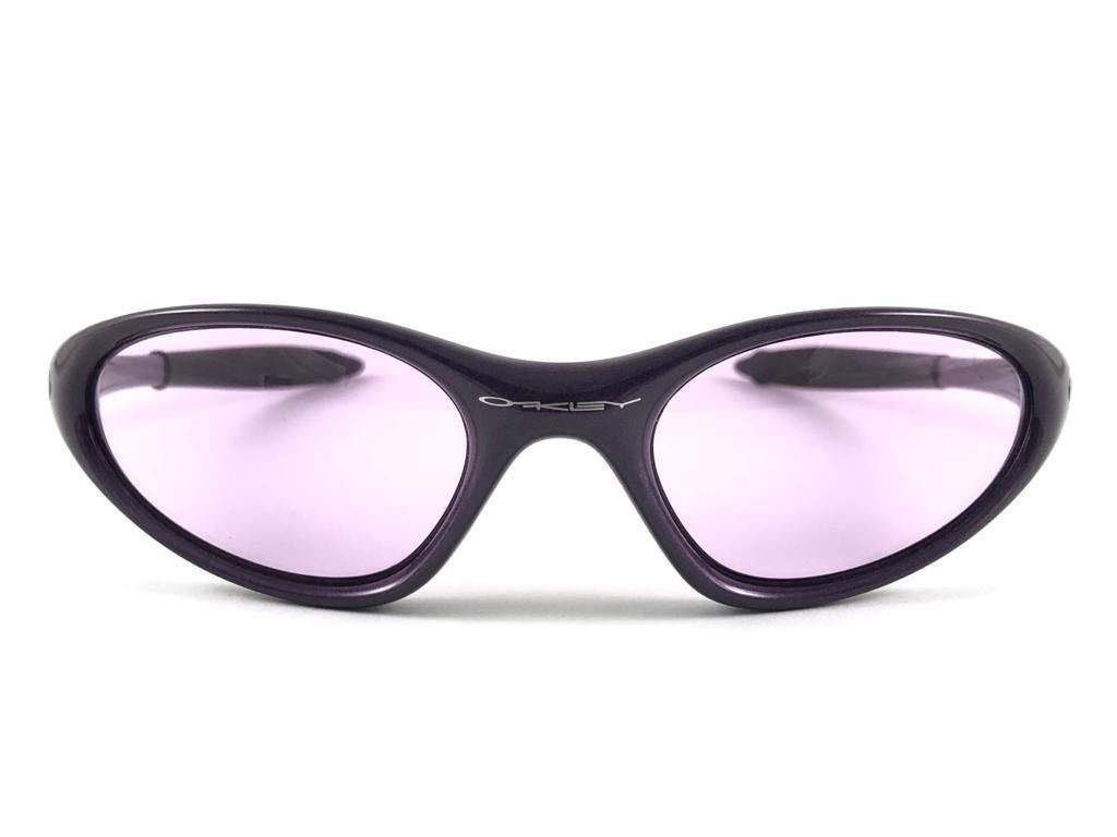 1999 oakley sunglasses