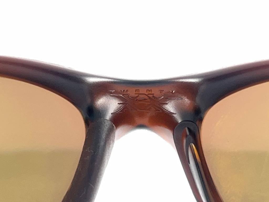 New Vintage Oakley Minute Tortoise Mirrored Lens 1999 Sunglasses  For Sale 4
