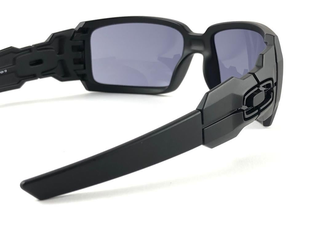 New Vintage Oakley Oil Drum Black Polarized Lens 2005 Sunglasses 5