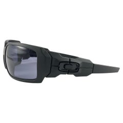 New Vintage Oakley Oil Drum Black Polarized Lens 2005 Sunglasses 