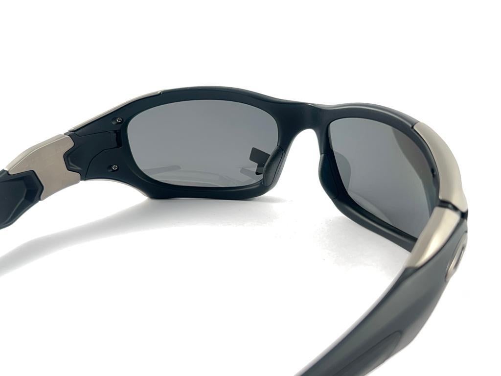 New Vintage Oakley Pitt Boss II Matte Iridium Lens 2001 Sunglasses  4