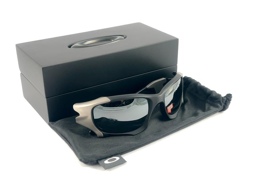 New Vintage Oakley Pitt Boss II Matte Iridium Lens 2001 Sunglasses  2