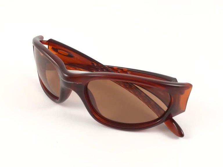 New Vintage Oakley TEN Frame Lava VR28 Lens 1998 Sunglasses at 1stDibs