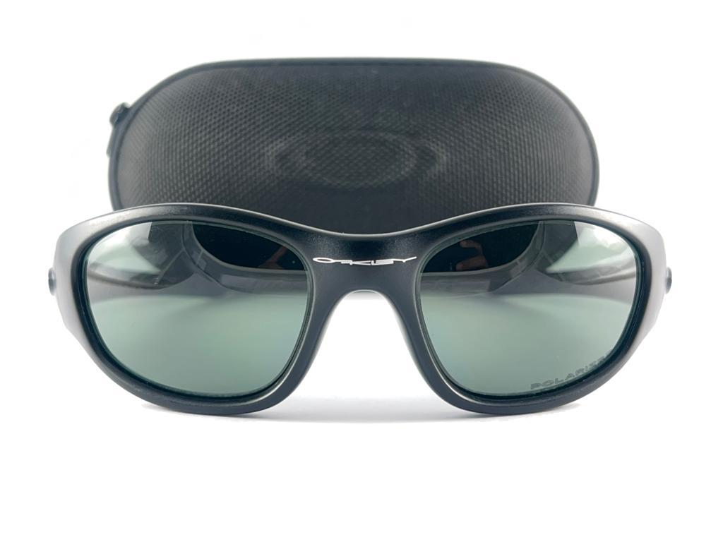 New Vintage Oakley TEN Frame Polarized Lens 1998 Sunglasses  en vente 10