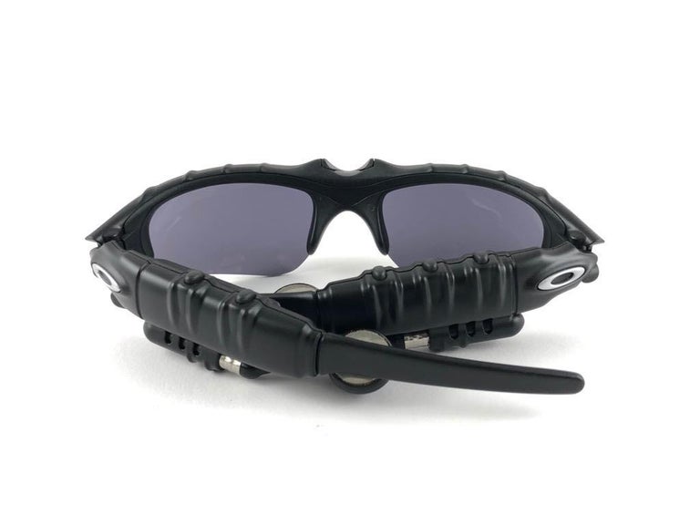 New Vintage Oakley Thump 128MB MP3 Black Iridium Lenses 2003 Sunglasses