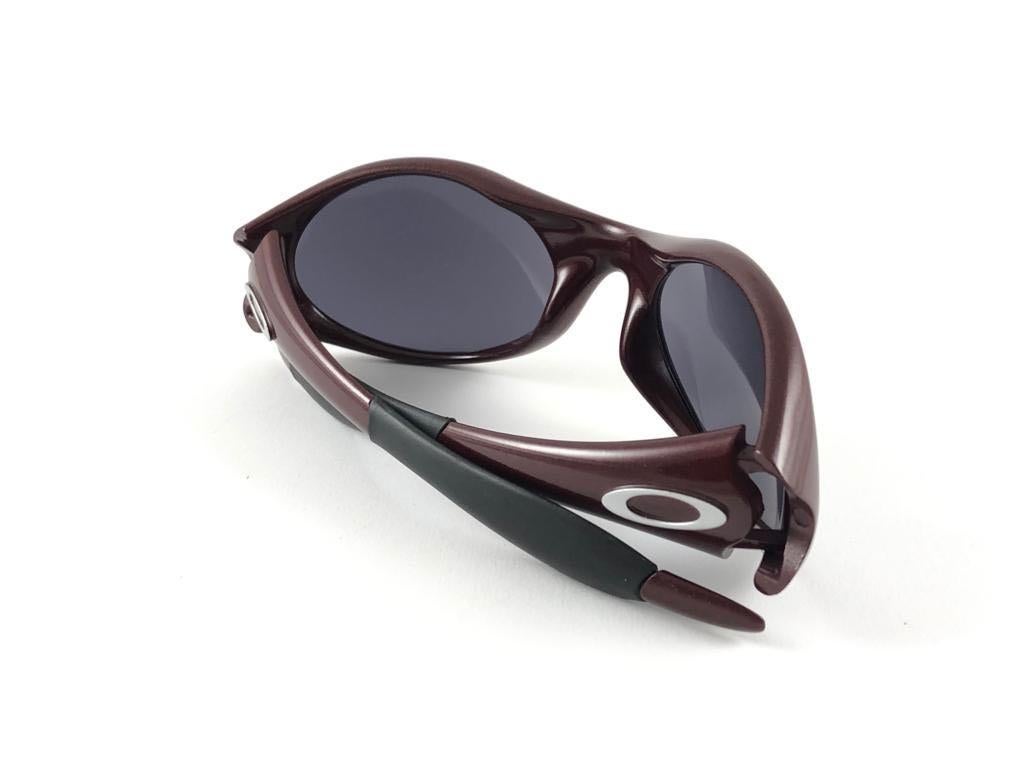 Gray New Vintage Oakley Trenchcoat Blood Iridium Lenses 1995 Sunglasses