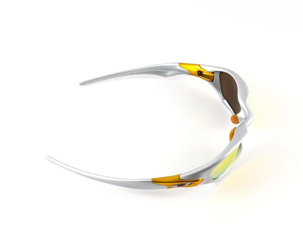 New Vintage Oakley Valve Silver Fire Lenses 2003 Sunglasses 4