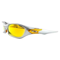 New Vintage Oakley Valve Silver Fire Lenses 2003 Sunglasses