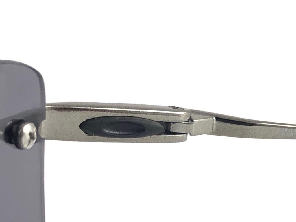vintage oakley titanium sunglasses