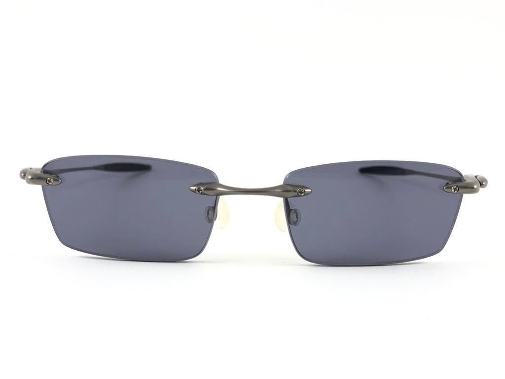 oakley titanium sunglasses vintage