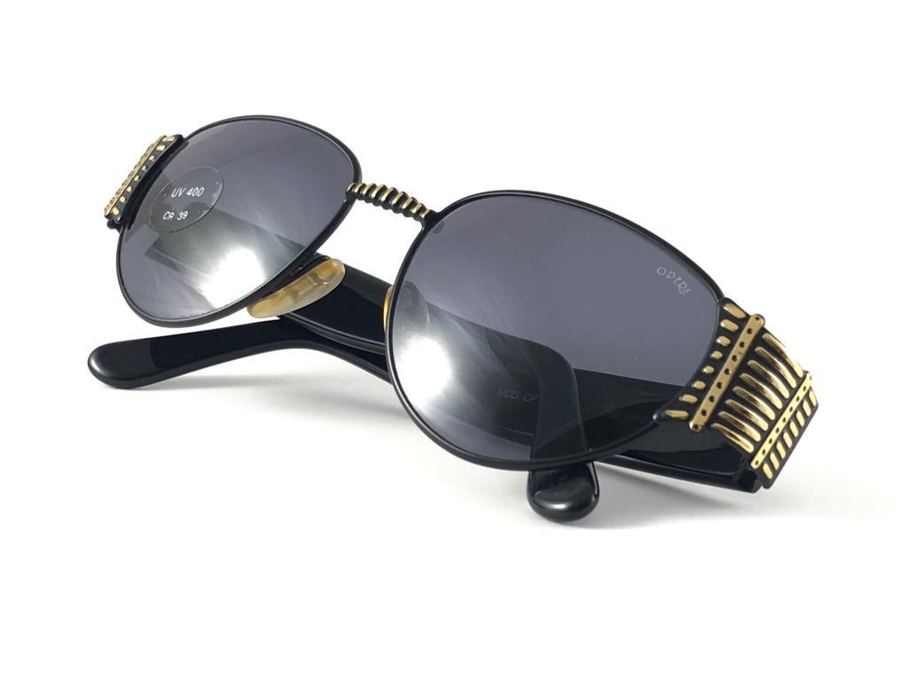 New Vintage Opera op137 Oval Black Gold  1990 Sunglasses Made in Italy 3