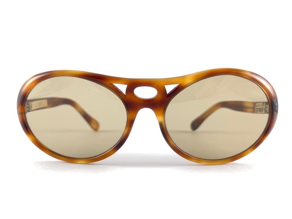 New Vintage Oval Tortoise Light Brown Lenses 60'S France Handmade Sunglasses For Sale 7
