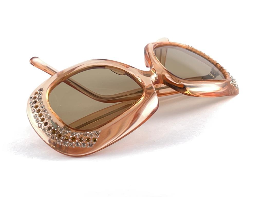 New Vintage Oversized Pink Translucent Sunglasses 1970's Made In France en vente 5