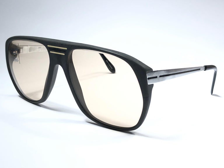 New Vintage OWP Oversized Frame Changeable Lenses 1970 Sunglasses For