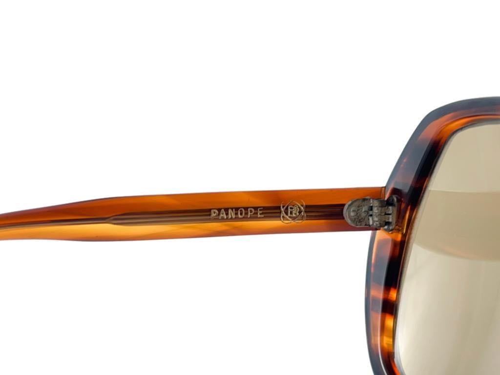 New Vintage Panope Oversized Tortoise Mid Century 1960's Sunglasses Pour femmes en vente