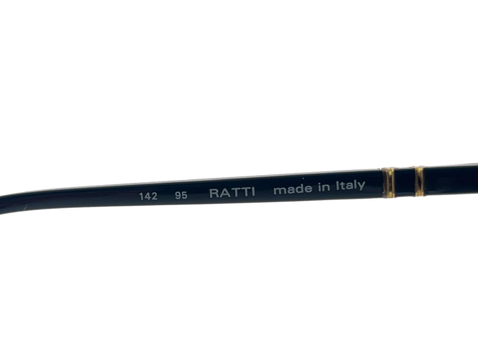 New Vintage Persol By Ratti Cat Eye Black Frame Sunglasses 1960's Made In Italy en vente 4