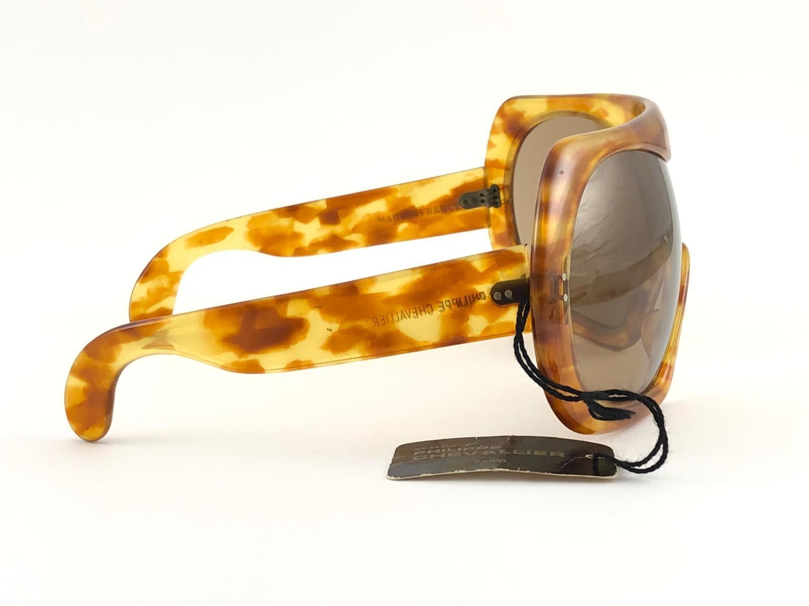 New Vintage Philippe Chevallier II Light Tortoise Miles Davis 1960 Lunettes de soleil en vente 5