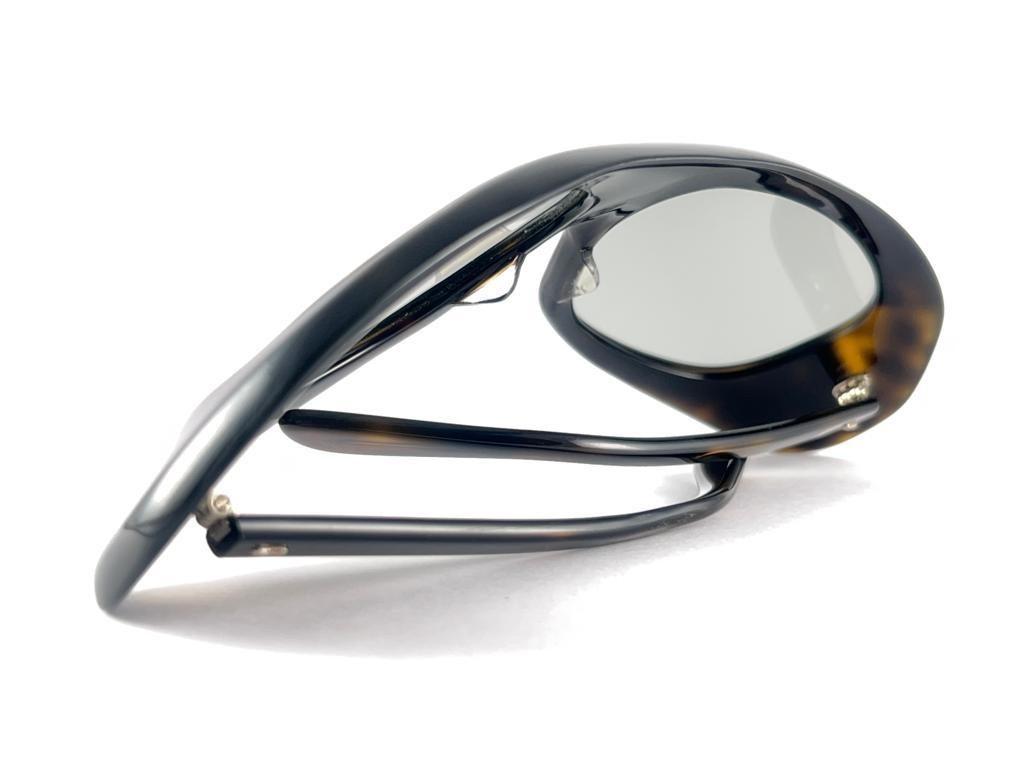 Neue Vintage Pierre Cardin Oversized Avantgarde Collector Item 1960's Sonnenbrille für Damen oder Herren im Angebot