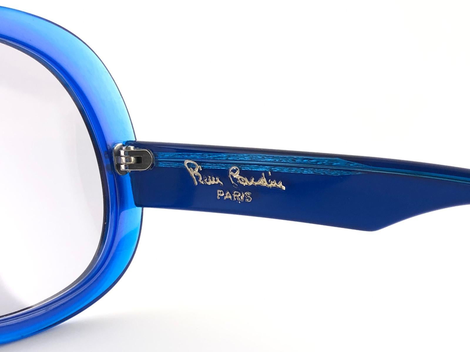 Gray New Vintage Pierre Cardin Oversized Blue Lens 1970's Sunglasses For Sale