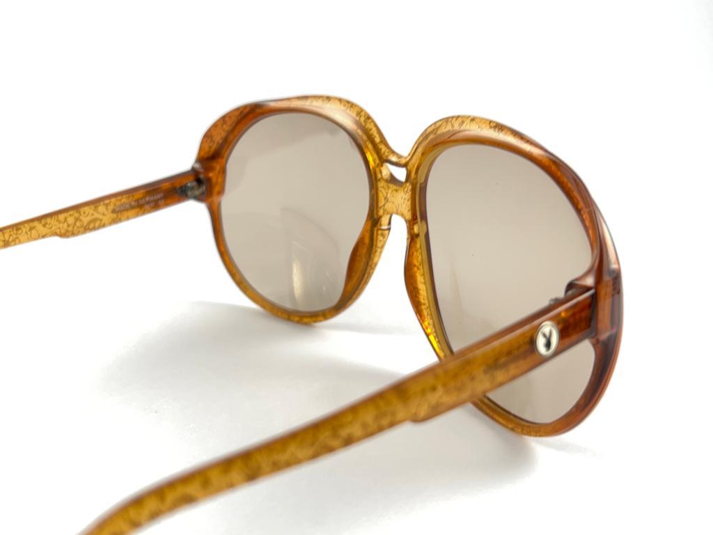 New Vintage Playboy 3031 Optyl Translucent Marbled Oversized Optyl Sunglasses For Sale 7