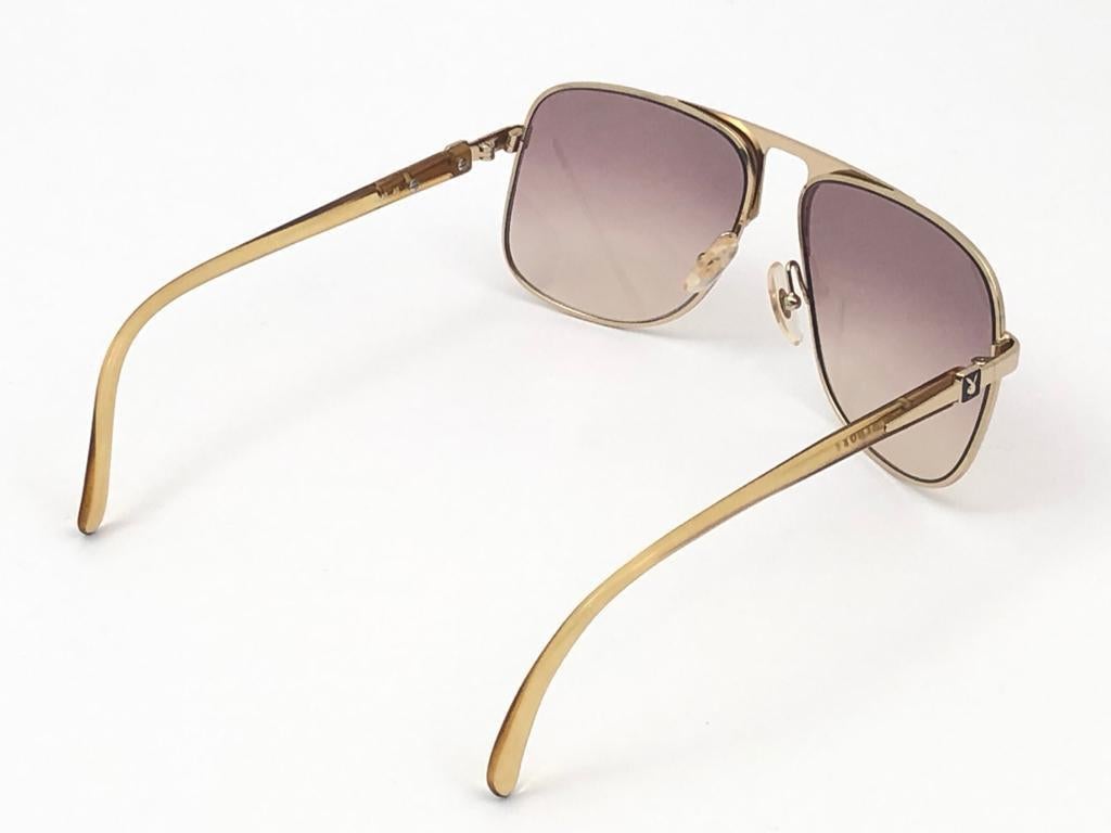 Donna Nuovo Playboy 4540 d'epoca  Occhiali da sole Optyl dorati oversize