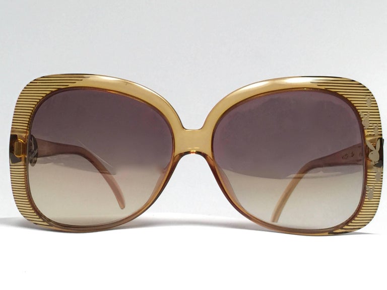 

New Vintage Playboy Oversized frame sporting a pair of flawless gradient lenses.

Made in Austria.
 
Produced and design in 1970's.

New, never worn or displayed.



