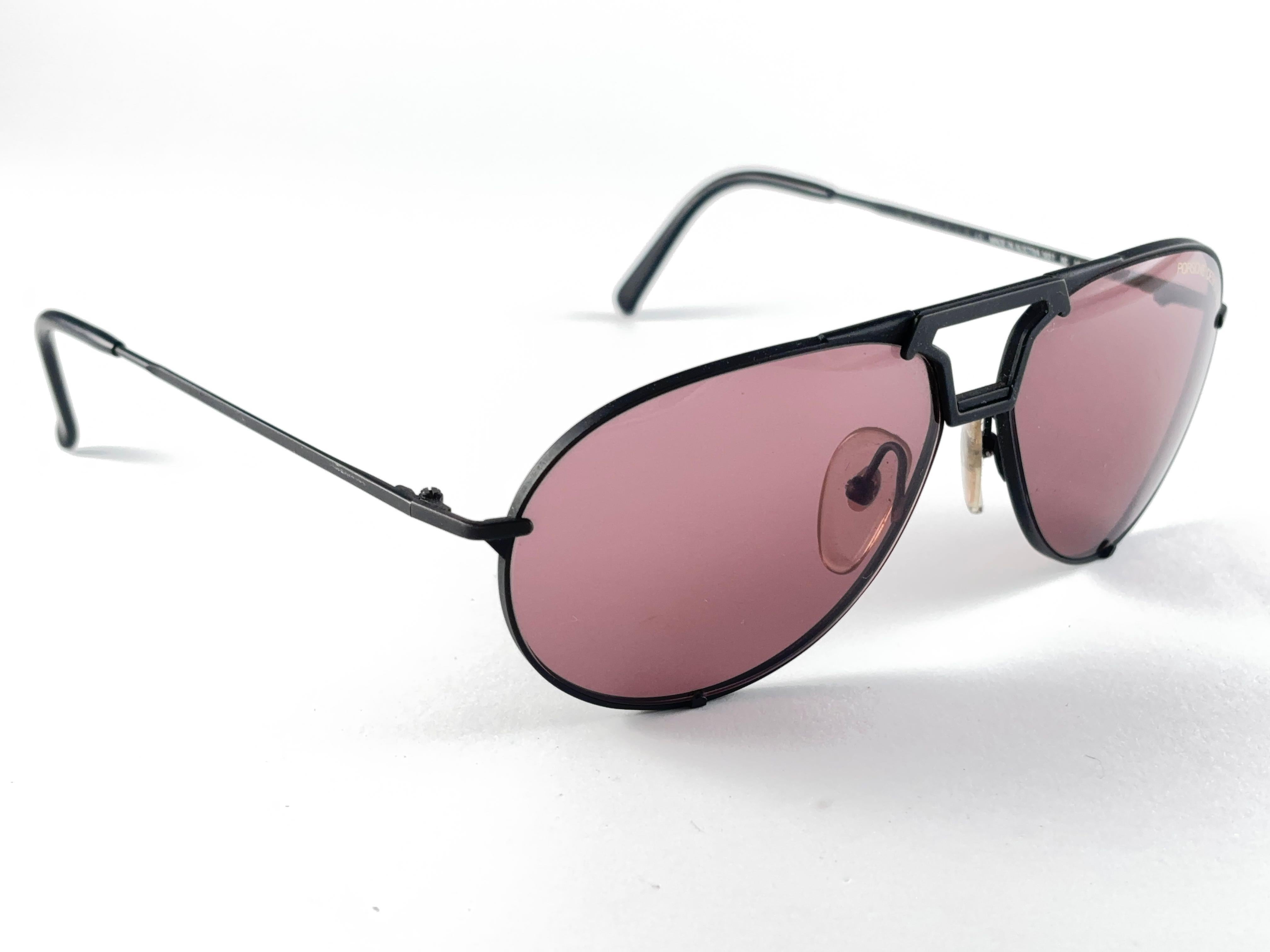 New Vintage Porsche 5651 Shield Black Matte Frame 1990 Sunglasses Austria For Sale 3